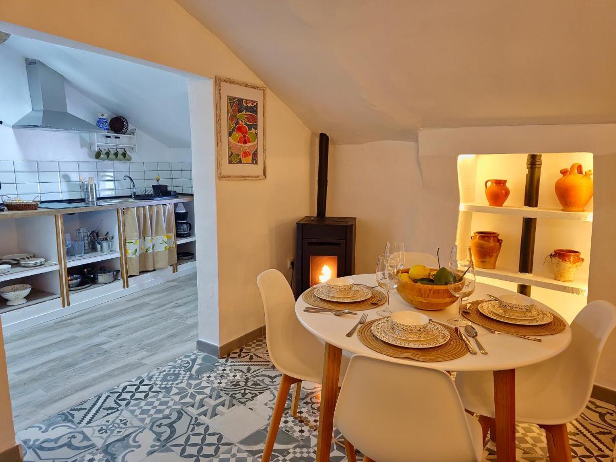 Apartamentos Rurales Tinguaton Aldeanueva de Barbarroya Eksteriør billede