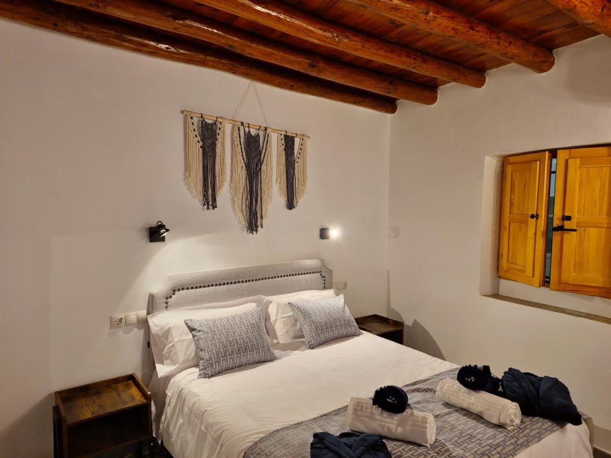 Apartamentos Rurales Tinguaton Aldeanueva de Barbarroya Eksteriør billede